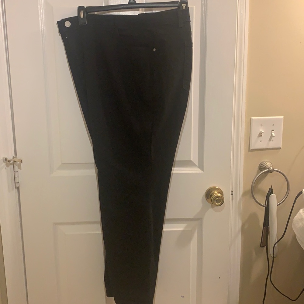 Vera Wang Skinny Jeans 24WS Short